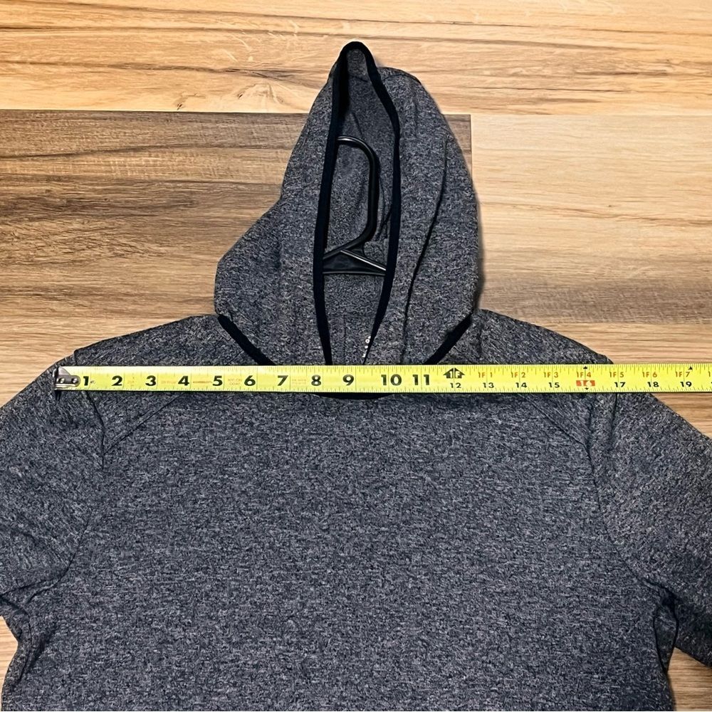 Adidas women’s Climalite Hoodie size Large - Picture 9 of 13